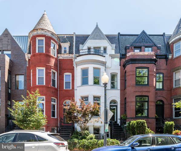 1206 T Street Northwest Washington, DC 20009 - Photo 2 of 34 Large row home blocks from 14th St. & U St.
