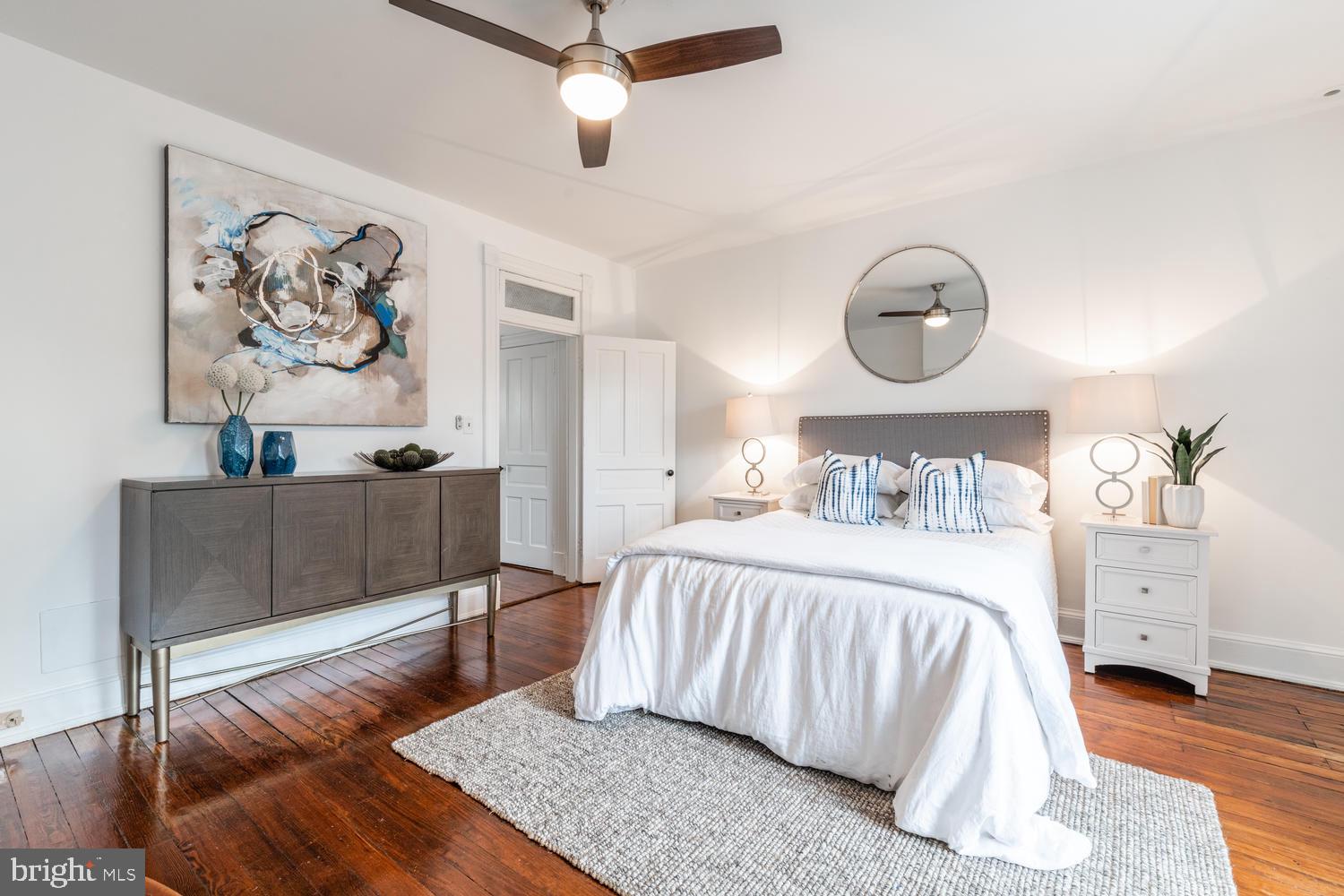 1206 T Street Northwest Washington, DC 20009 - Photo 23 of 34 Owners bedroom on 3rd floor