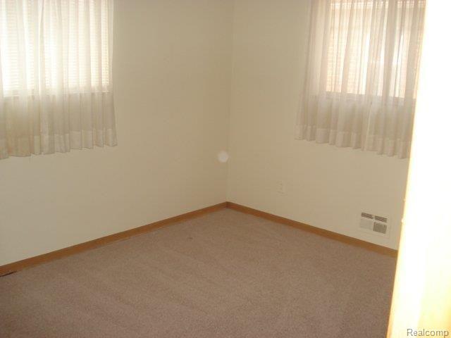 389-91 Neff Road Grosse Pointe, MI 48230 - Photo 8 of 14 DSC05536