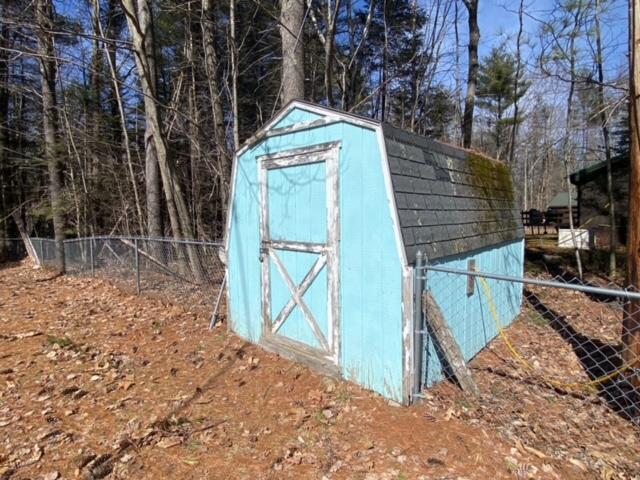 881 Middle Road Sabattus, ME 04280 - Photo 12 of 37 Shed with electric