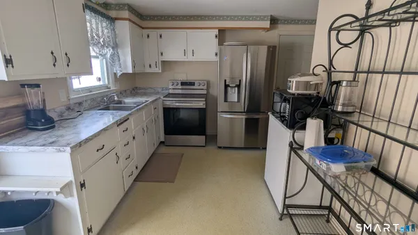 $2,700 | 3 Mountain View Drive, Rocky Hill, CT 06067