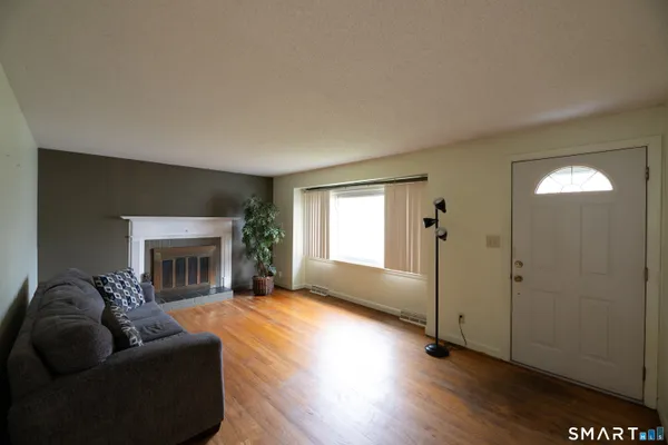 $2,700 | 3 Mountain View Drive, Rocky Hill, CT 06067