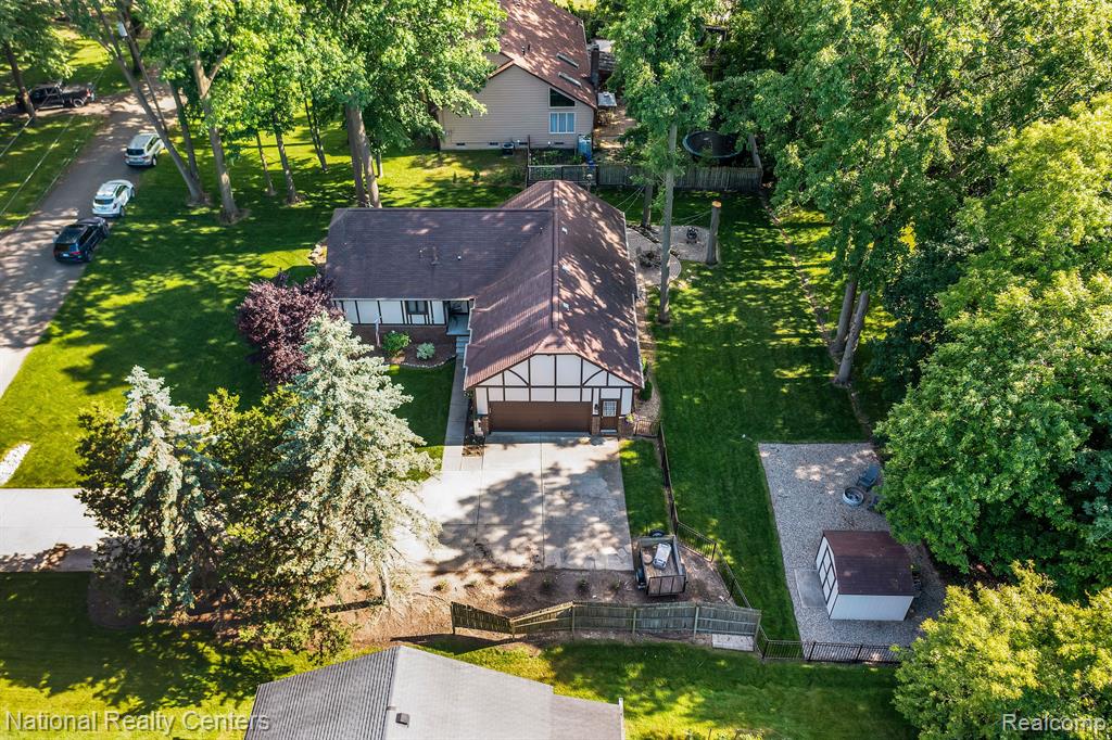 3640 Winter Creek Road Rochester Hills, MI 48307 - Photo 33 of 34