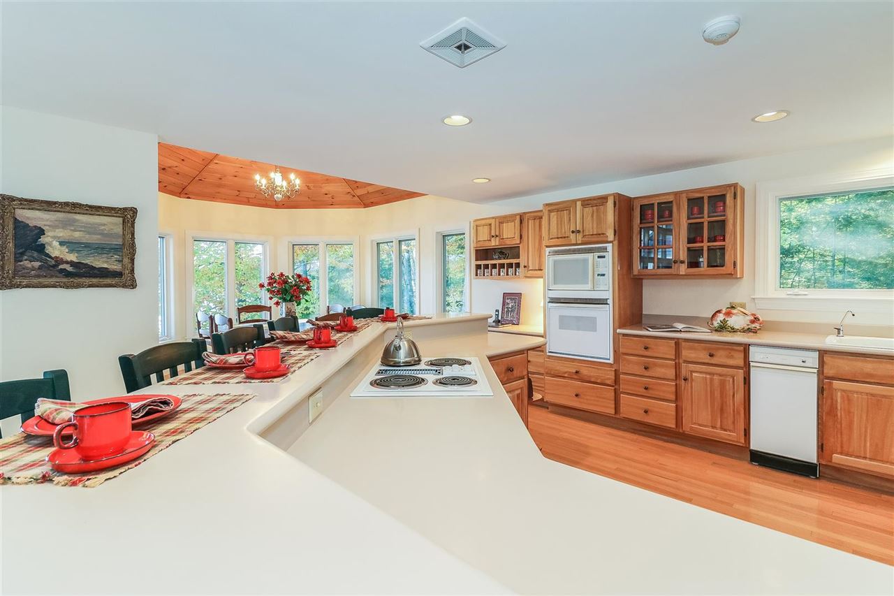 22 Hopewell Point Road Wolfeboro, NH 03894 - Photo 11 of 40 Gallery Image 11