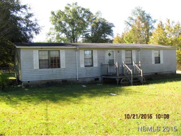 685 Lee's Chapel Road Pollocksville, NC 28573 - Photo 1 of 10 Primary Photo