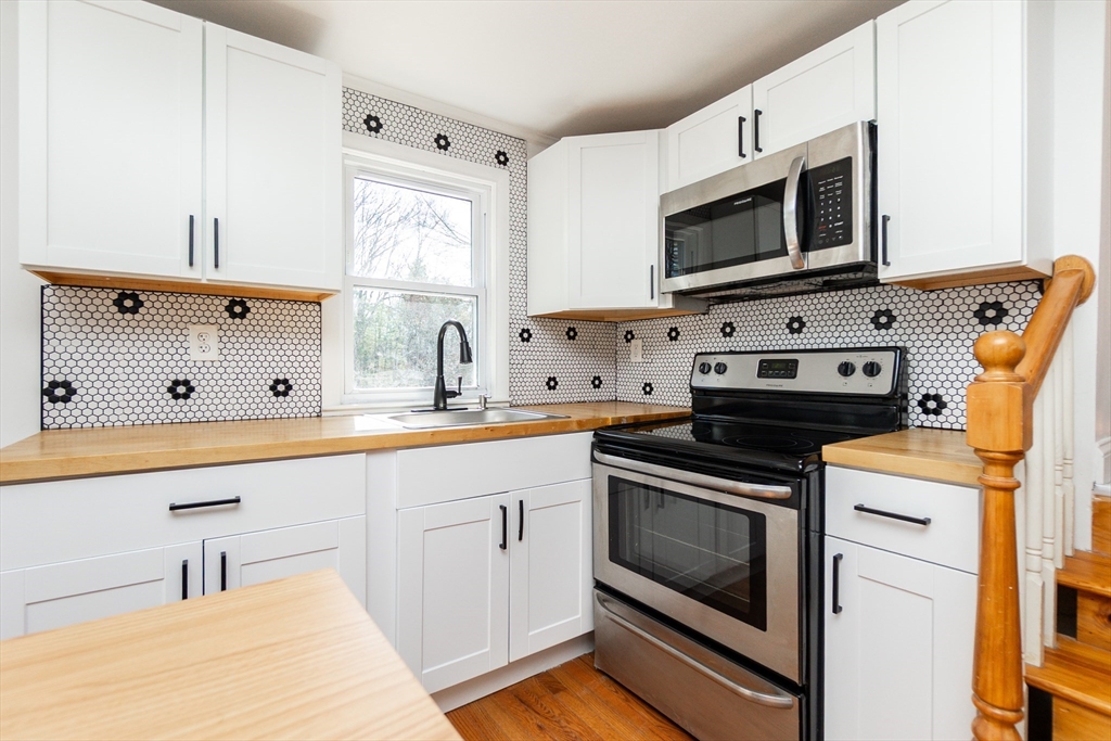 69 Depot Road, Unit 69 Oxford, MA 01540 - Photo 5 of 19
