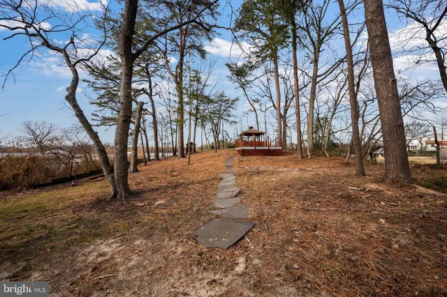 $799,900 | 1572 Annapolis Drive, Glen Burnie, MD 21060