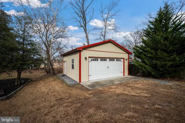 $799,900 | 1572 Annapolis Drive, Glen Burnie, MD 21060