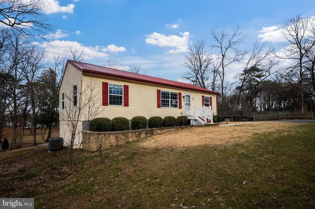 $799,900 | 1572 Annapolis Drive, Glen Burnie, MD 21060