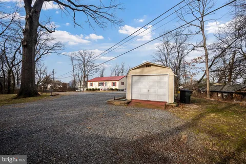 $799,900 | 1572 Annapolis Drive, Glen Burnie, MD 21060