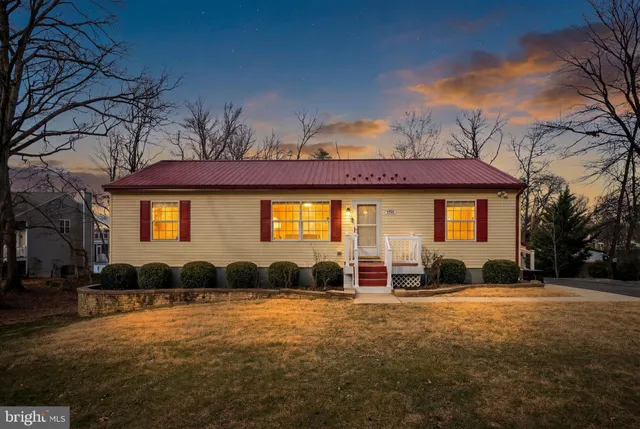 $799,900 | 1572 Annapolis Drive, Glen Burnie, MD 21060