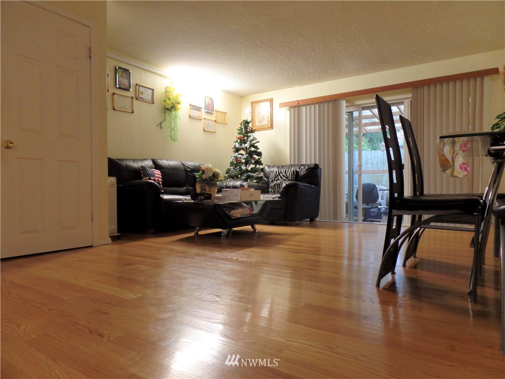 13950 Southeast 173rd Place, Unit 7 Renton, WA 98058 - Photo 21 of 23 Gallery Image 21