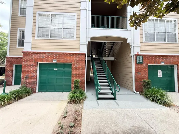 $1,570 | 13015 Plantation Park Circle, Unit 10111, Orlando, FL 32821