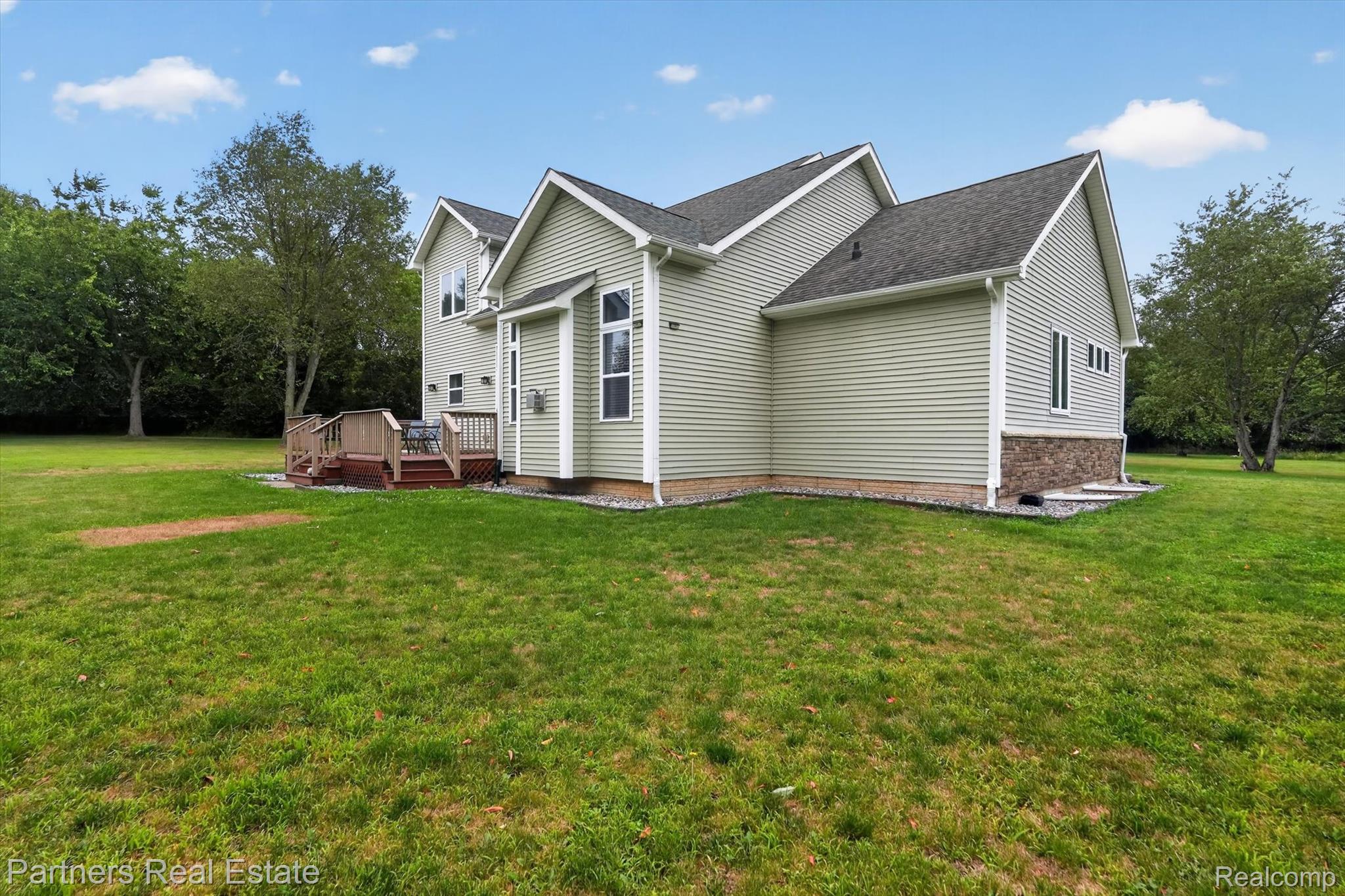 5127 East Clyde Road Howell, MI 48855 - Photo 53 of 60 52-5127-E-Clyde-Rd-WindowStill-Photography.jpg