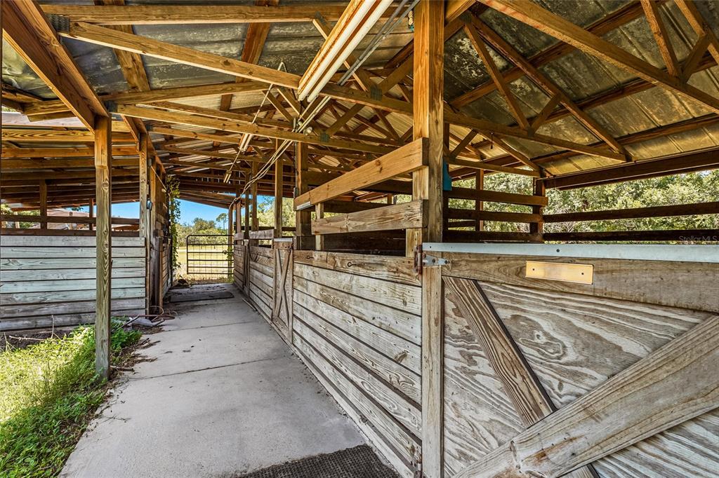 5650 Churchill Downs Road Sarasota, FL 34241 - Photo 78 of 97