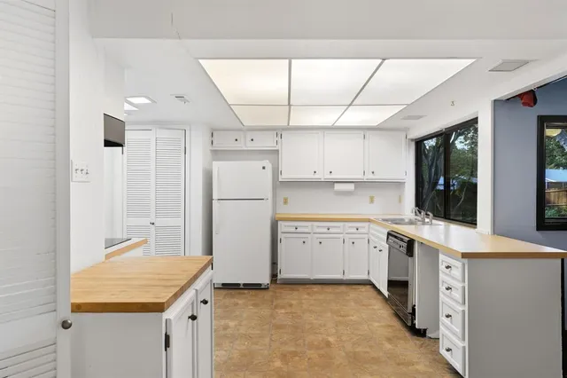 $2,750 | 2942 Forest Hills Lane, Richardson, TX 75080