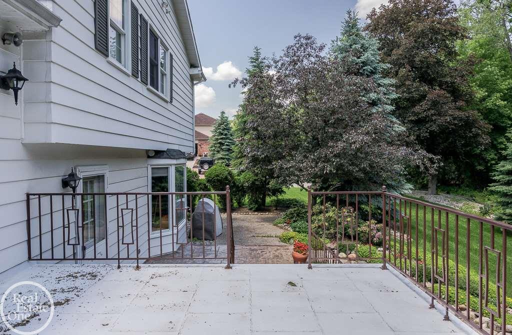 5317 Aintree Road Rochester, MI 48306 - Photo 35 of 40
