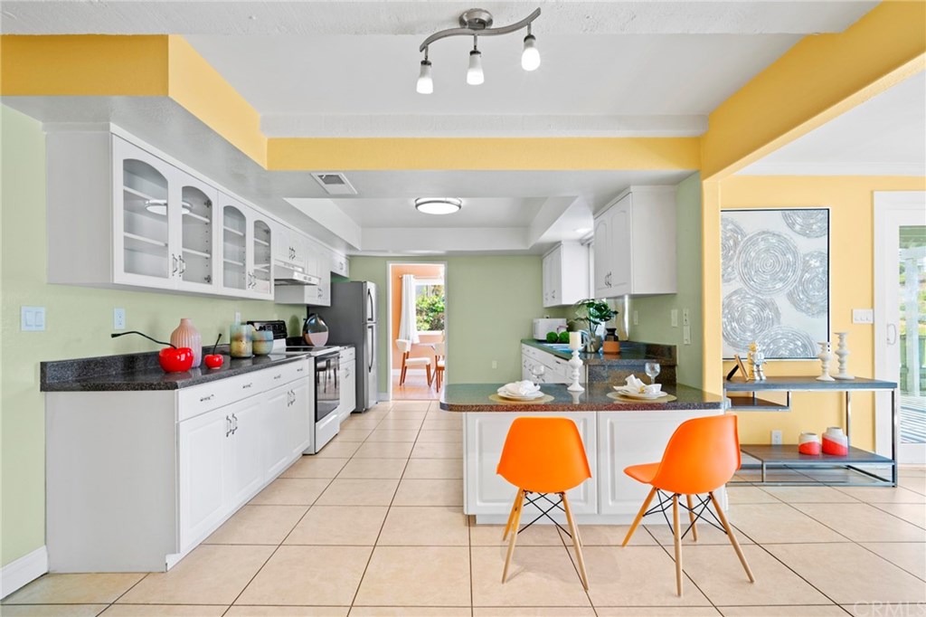 20148 Evening Breeze Drive Walnut, CA 91789 - Photo 10 of 38