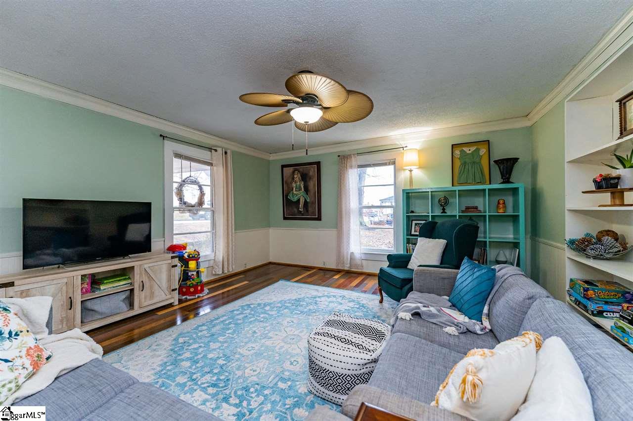 5 Spring Street Piedmont, SC 29673 - Photo 3 of 18 Gallery Image 3