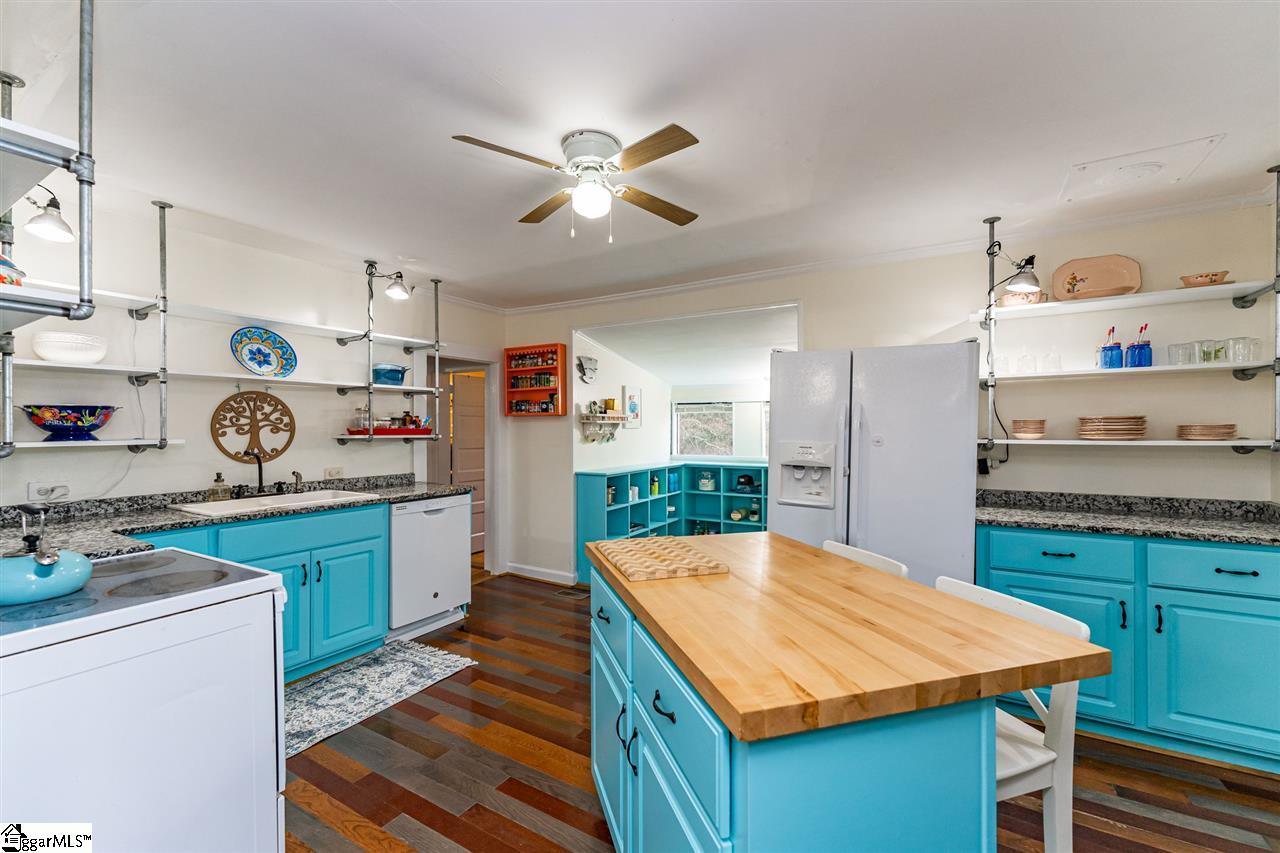 5 Spring Street Piedmont, SC 29673 - Photo 6 of 18 Gallery Image 6