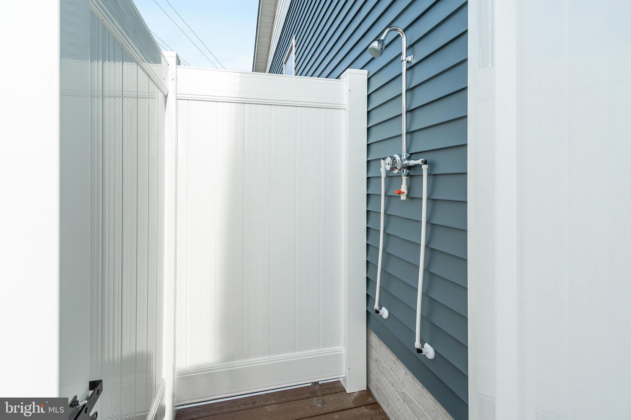 37828 Cedar Road Selbyville, DE 19975 - Photo 105 of 109 a view of closet area with empty racks