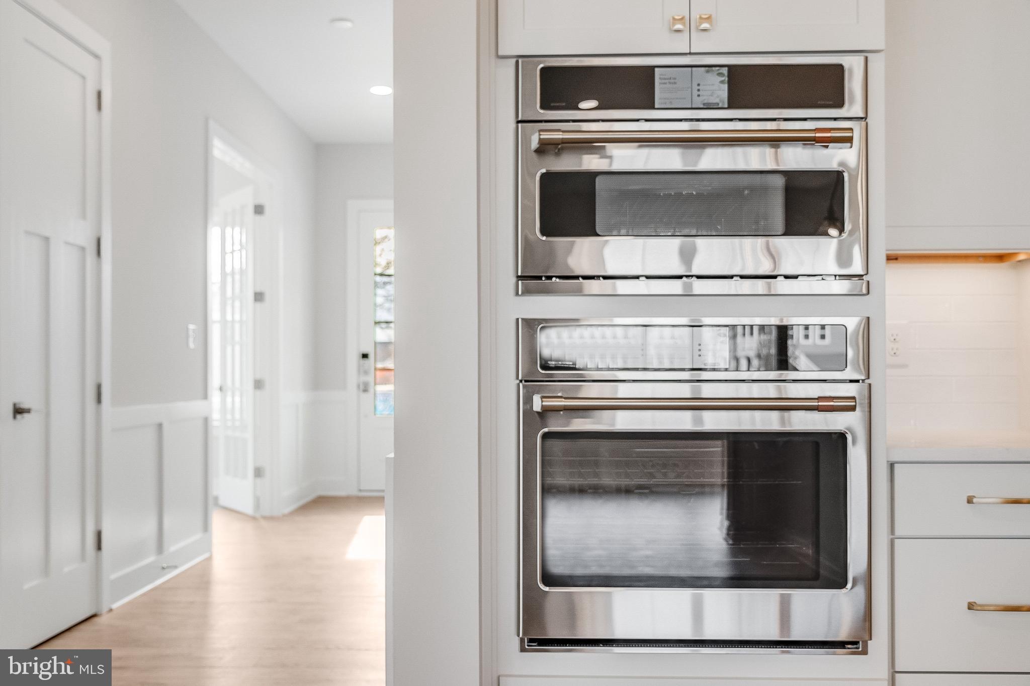 37828 Cedar Road Selbyville, DE 19975 - Photo 23 of 109 GE Cafe Advantium Microwave Combo Oven