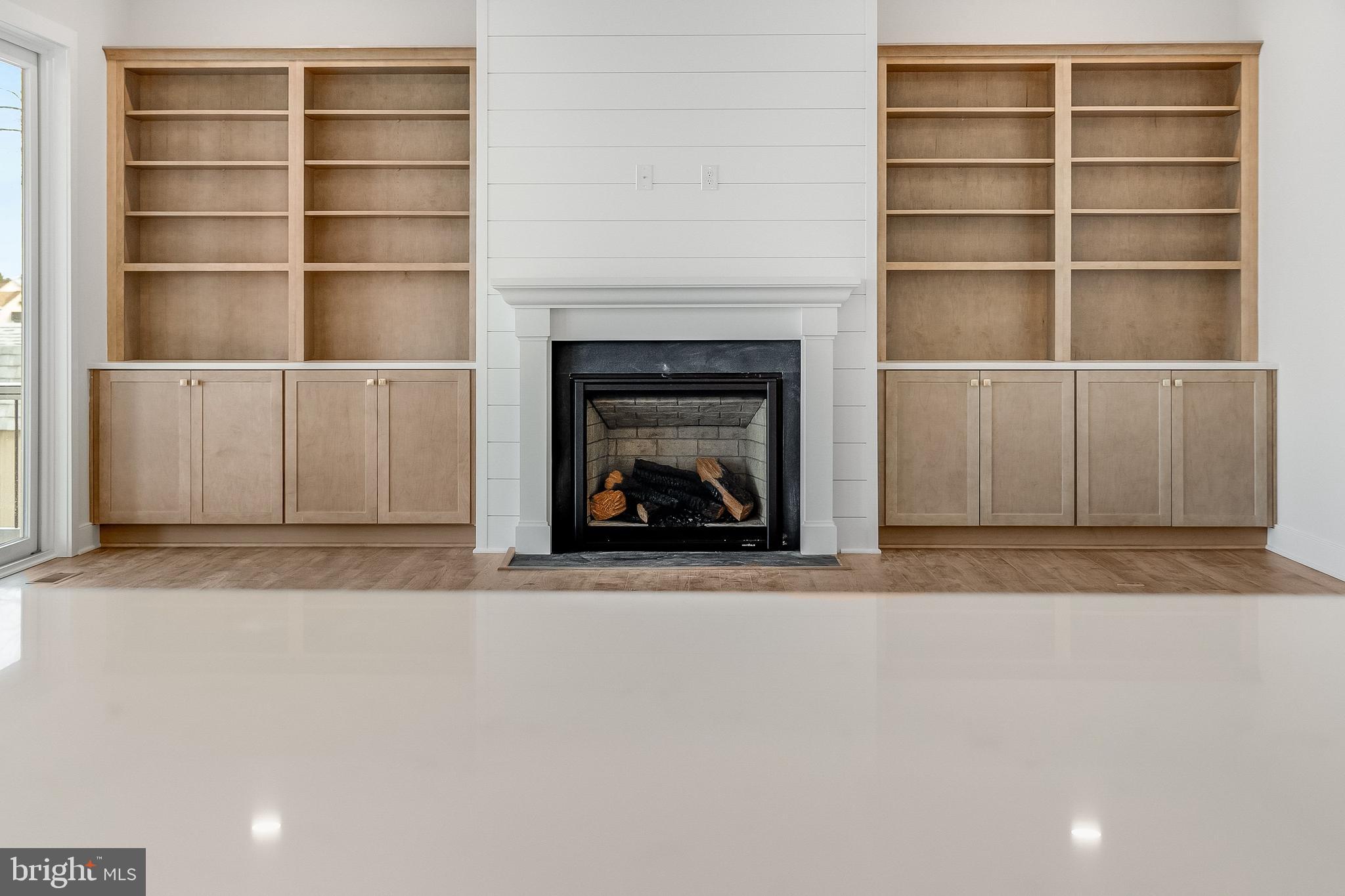 37828 Cedar Road Selbyville, DE 19975 - Photo 41 of 109 Built-in Cabinets and Shelving in Living Room