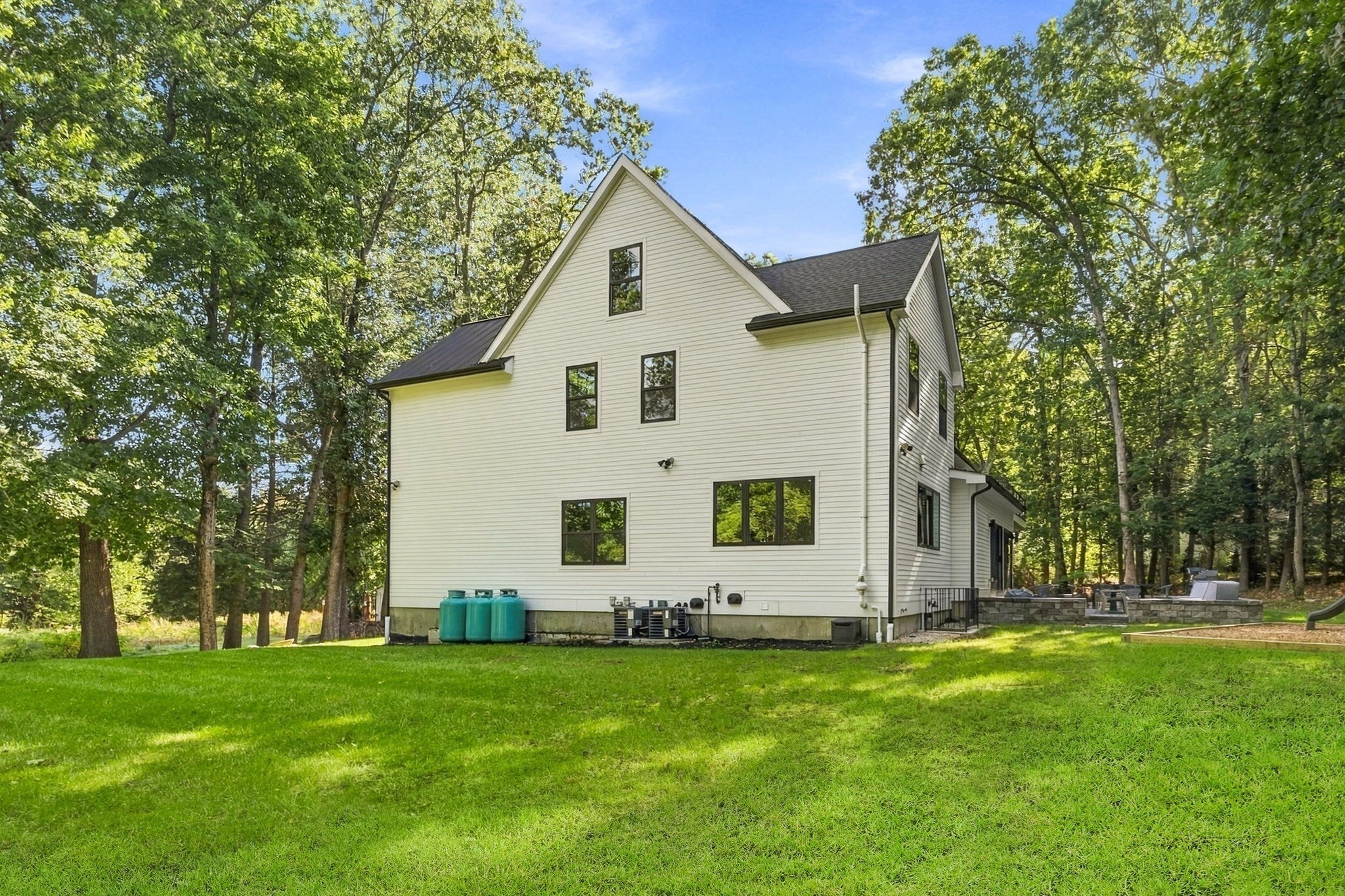 25 Meadowbrook Road Dover, MA 02030 - Photo 28 of 30 Gallery Image 28
