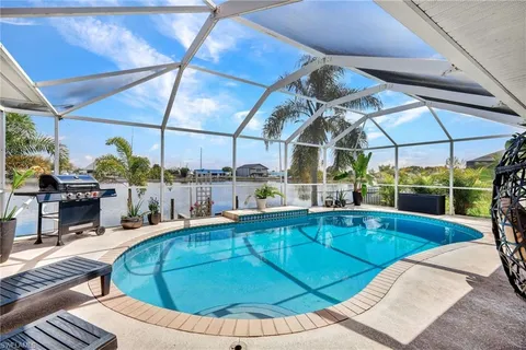 $645,000 | 17 Southeast 15th Avenue, Cape Coral, FL 33990