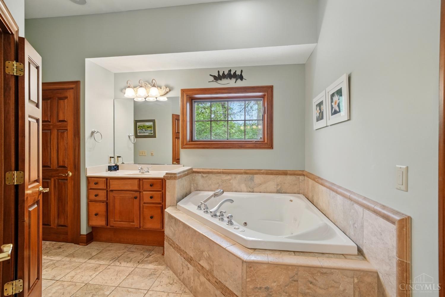 435 Gallaher Road Monroe, OH 45050 - Photo 27 of 63