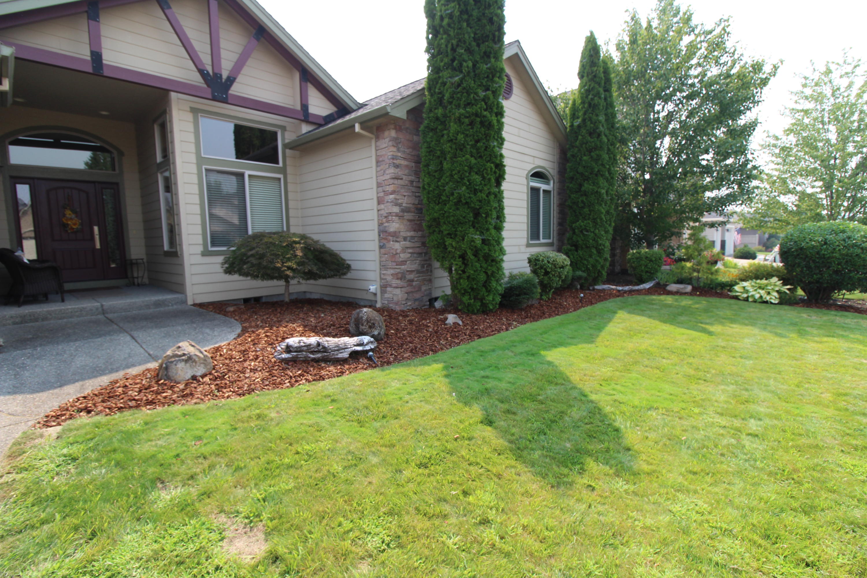 1012 Pumpkin Ridge Eagle Point, OR 97524 - Photo 3 of 41 IMG_5833