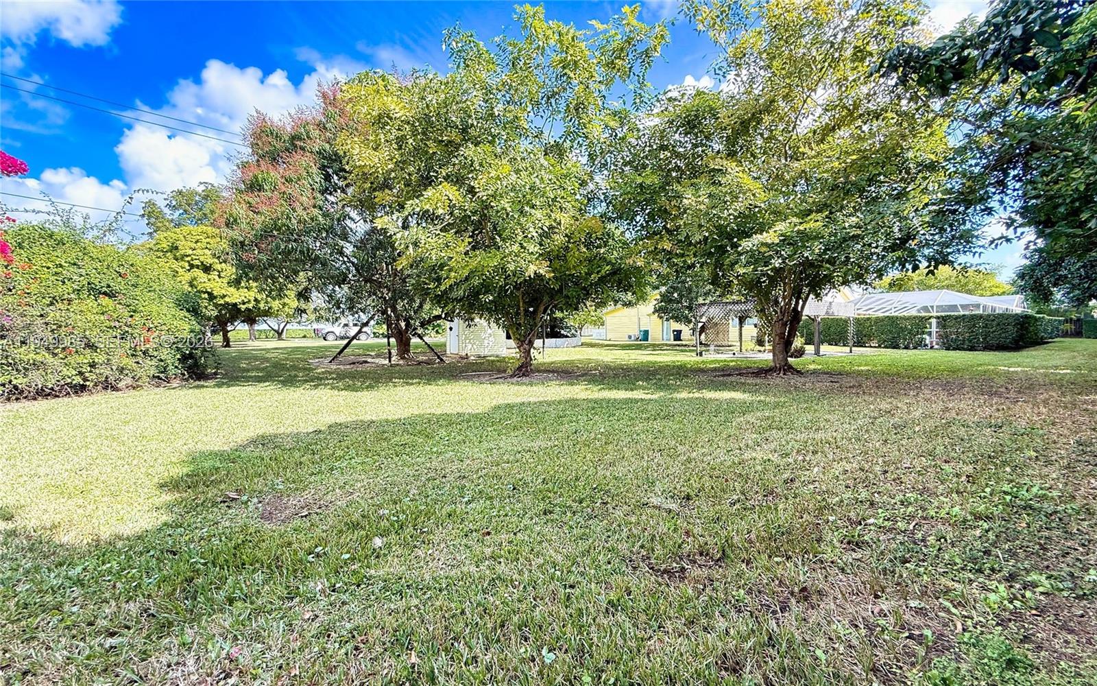 19280 Southwest 304th Street Homestead, FL 33030 - Photo 57 of 57 a view of outdoor space with garden