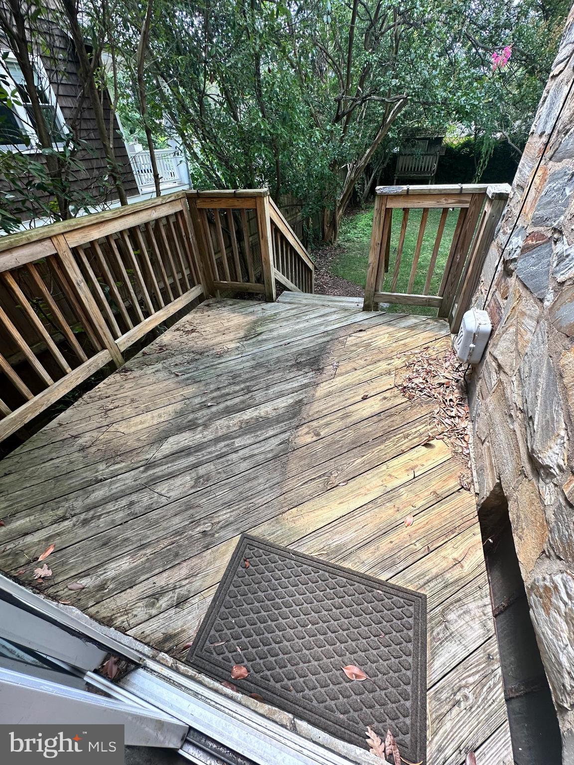 2702 Ridge Rd Drive Alexandria, VA 22302 - Photo 23 of 28 Deck off of office