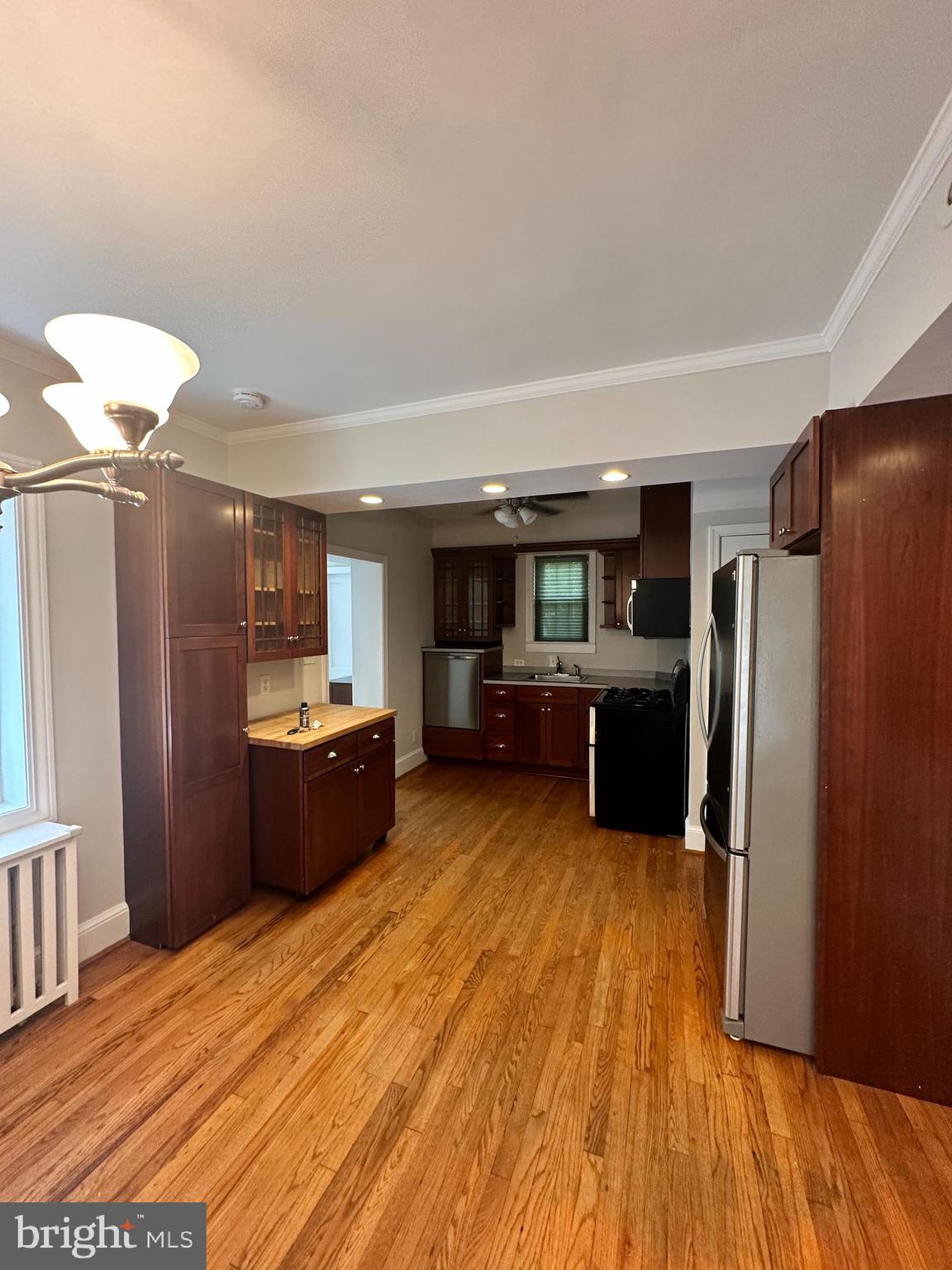2702 Ridge Rd Drive Alexandria, VA 22302 - Photo 5 of 28 Kitchen