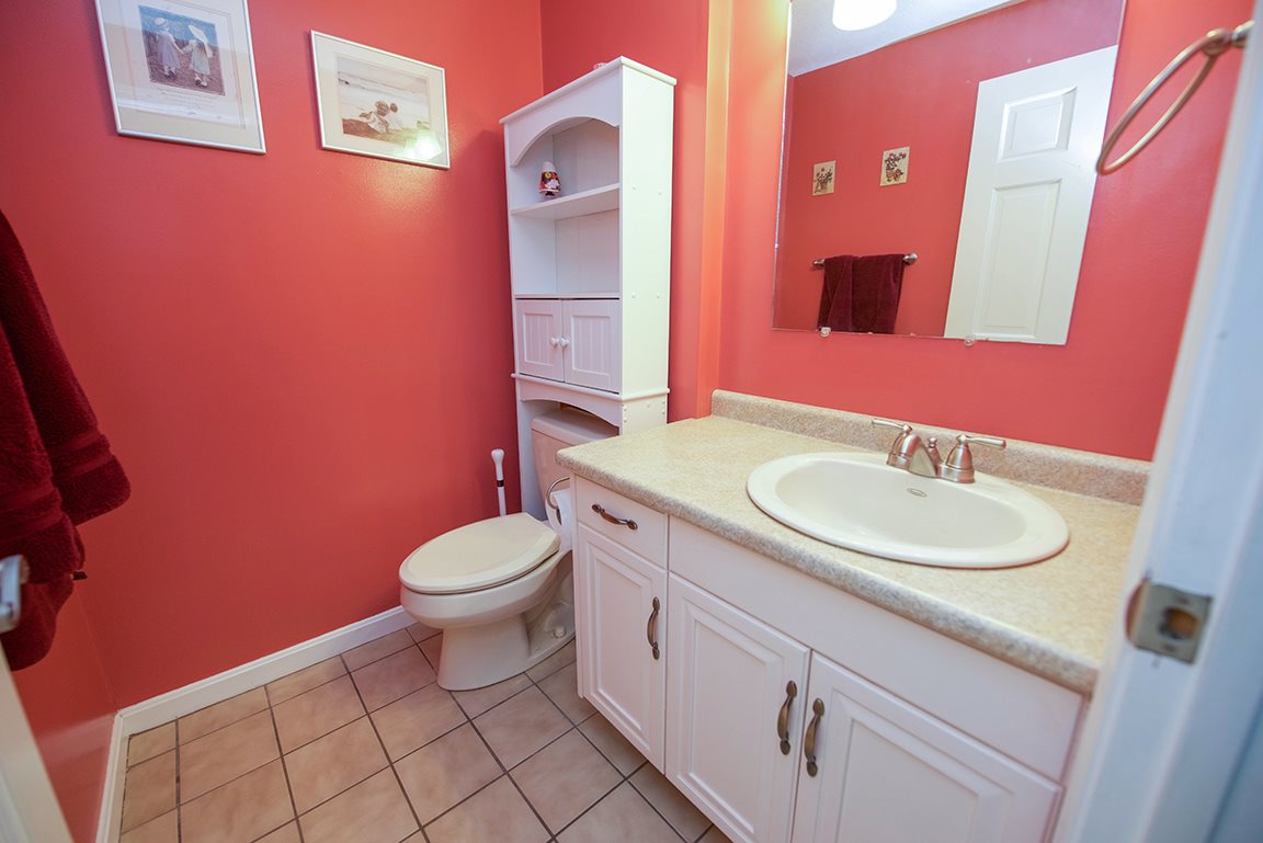 11 Greenough Road, Unit 9 Plaistow, NH 03865 - Photo 12 of 29 Gallery Image 12