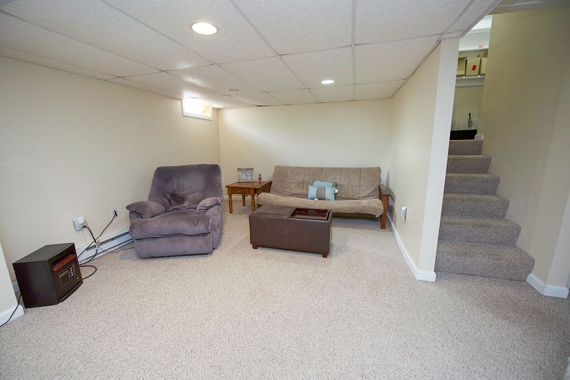 11 Greenough Road, Unit 9 Plaistow, NH 03865 - Photo 13 of 29 Gallery Image 13