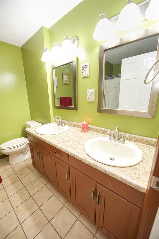 11 Greenough Road, Unit 9 Plaistow, NH 03865 - Photo 22 of 29 Gallery Image 22