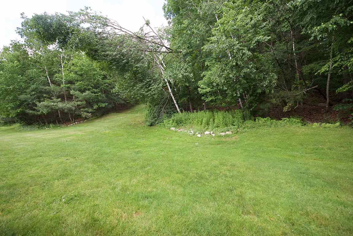 11 Greenough Road, Unit 9 Plaistow, NH 03865 - Photo 28 of 29 Gallery Image 28
