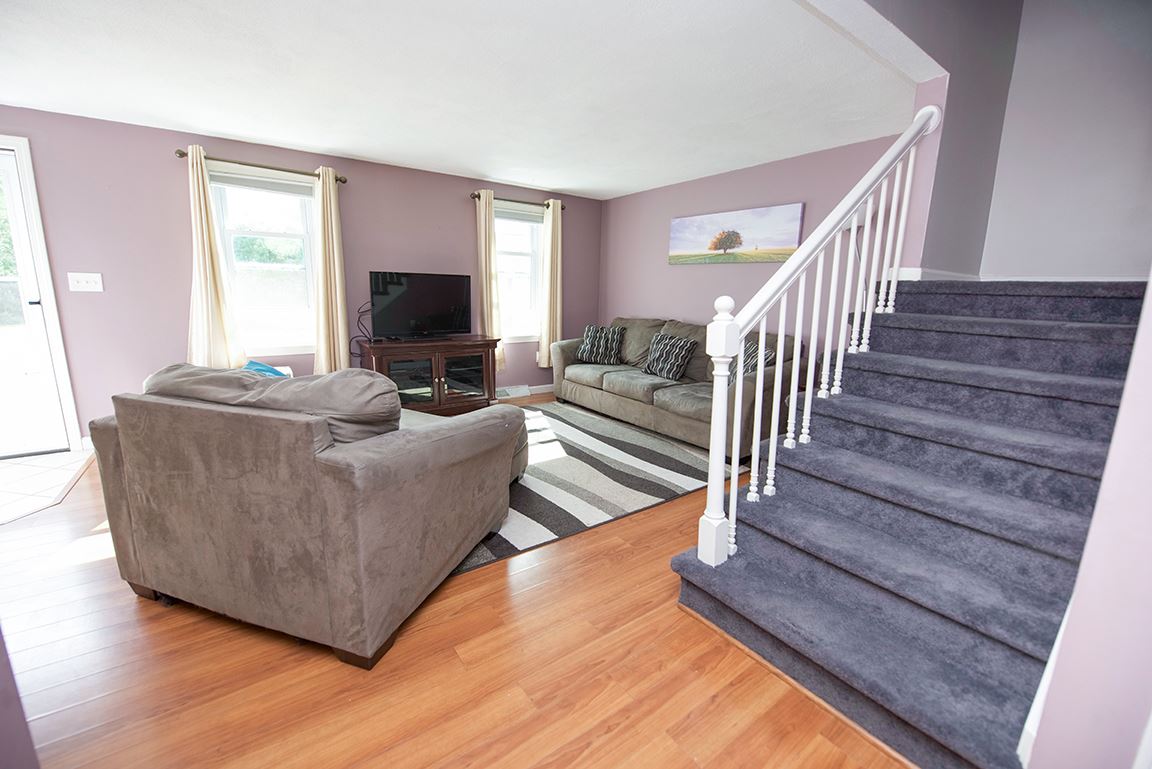 11 Greenough Road, Unit 9 Plaistow, NH 03865 - Photo 5 of 29 Gallery Image 5