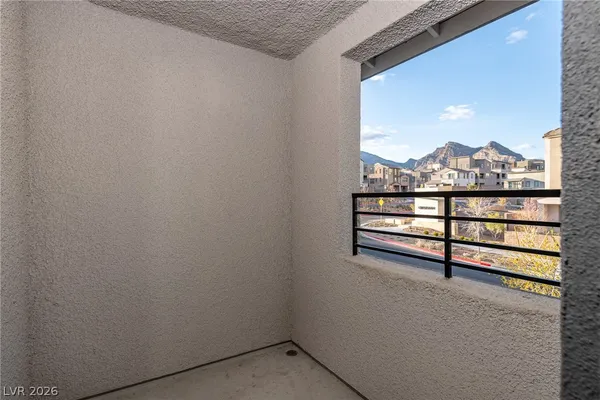 $2,600 | 11552 Alpine Cove Avenue, Las Vegas, NV 89138