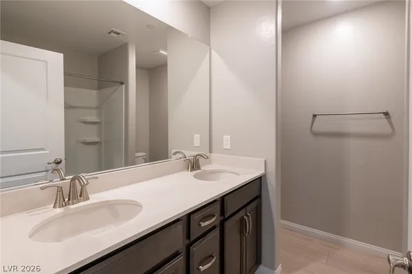 $2,600 | 11552 Alpine Cove Avenue, Las Vegas, NV 89138