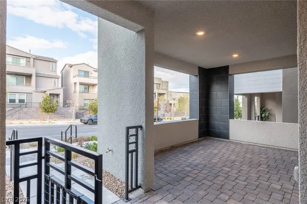 $2,600 | 11552 Alpine Cove Avenue, Las Vegas, NV 89138