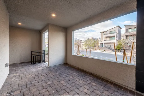 $2,600 | 11552 Alpine Cove Avenue, Las Vegas, NV 89138