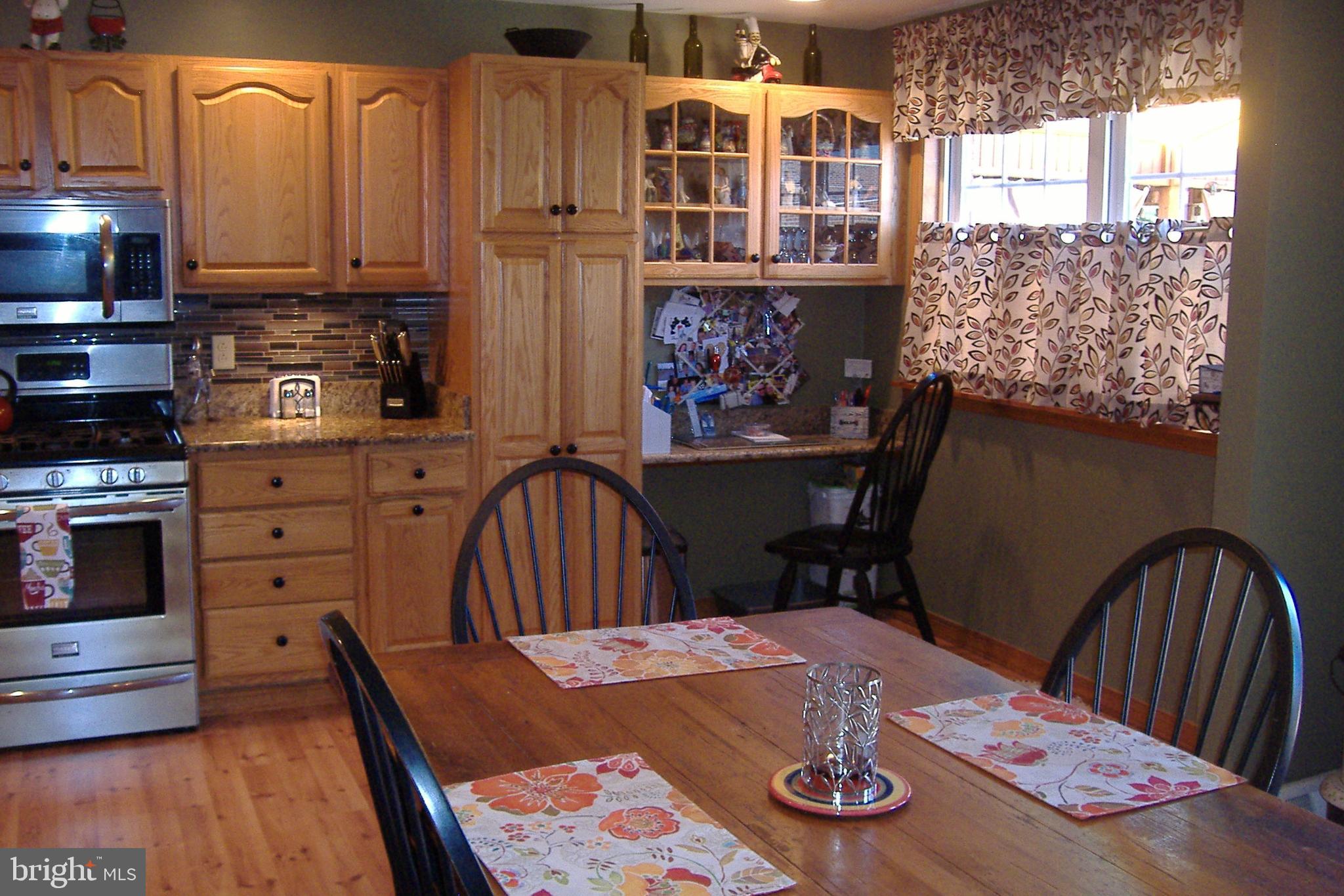 12714 Cabell Road Philadelphia, PA 19154 - Photo 4 of 23