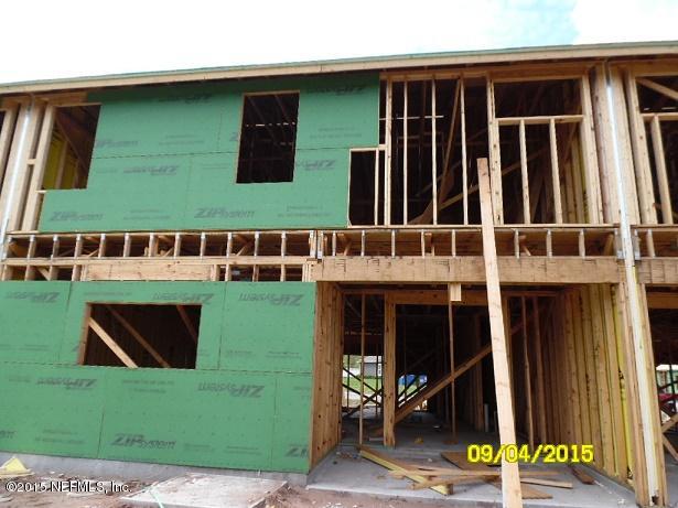 3158 Chestnut Ridge Way, Unit 11E Orange Park, FL 32065 - Photo 3 of 13 CR 11E - Rear Elev Pic 1 - 9-4-2015