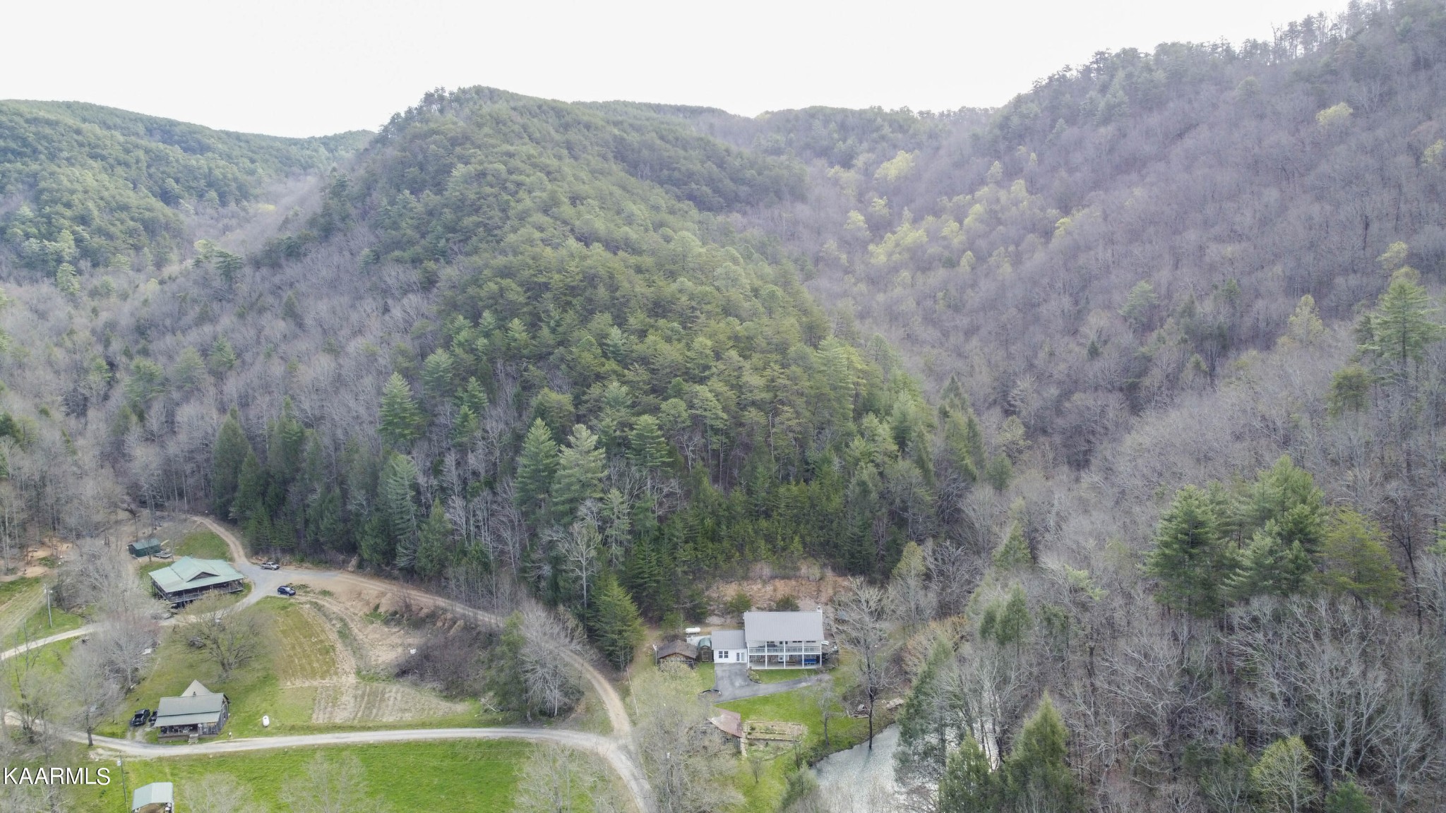 180 Williamsburg Road Vonore, TN 37885 - Photo 12 of 54 Gallery Image 12
