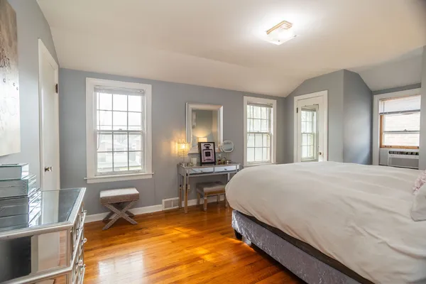 $350,000 | 1747 North Sayre Avenue, Chicago, IL 60707