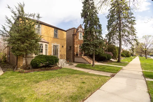 $350,000 | 1747 North Sayre Avenue, Chicago, IL 60707
