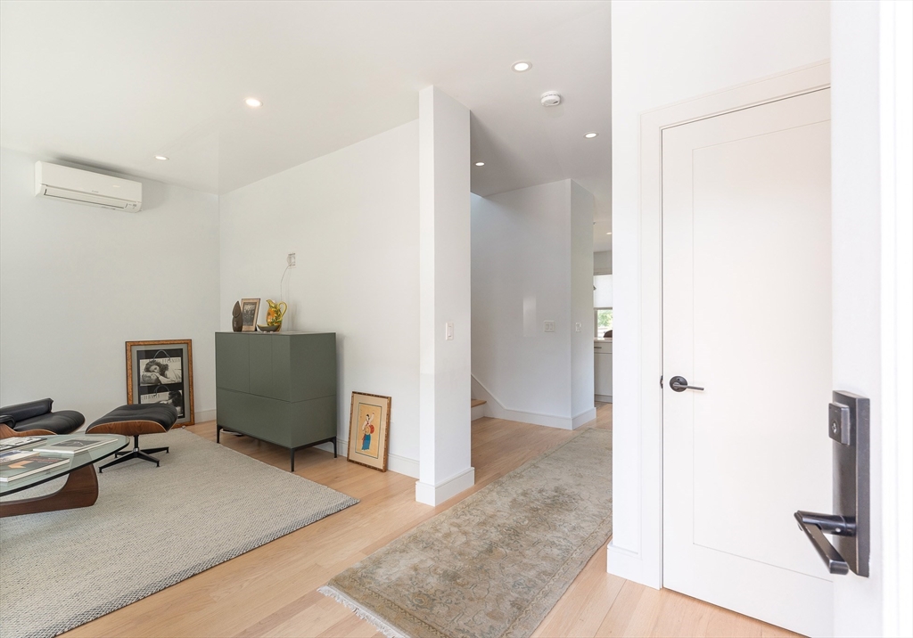 9 Jackson Street, Unit 9 Cambridge, MA 02140 - Photo 3 of 33