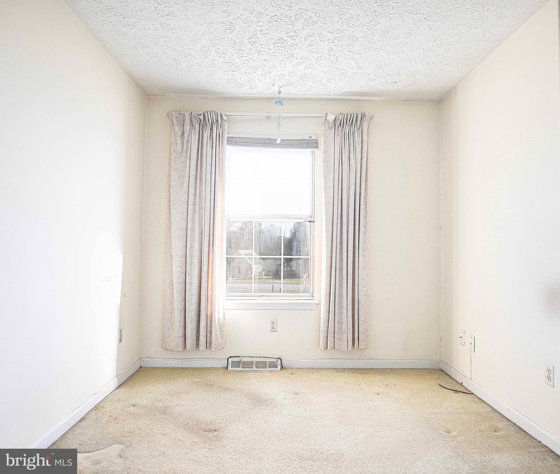2916 Carlyle Court Abingdon, MD 21009 - Photo 22 of 30 3rd bedroom
